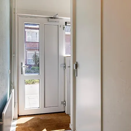 아파트 Hertog 2b Modern And Perfectly Located *