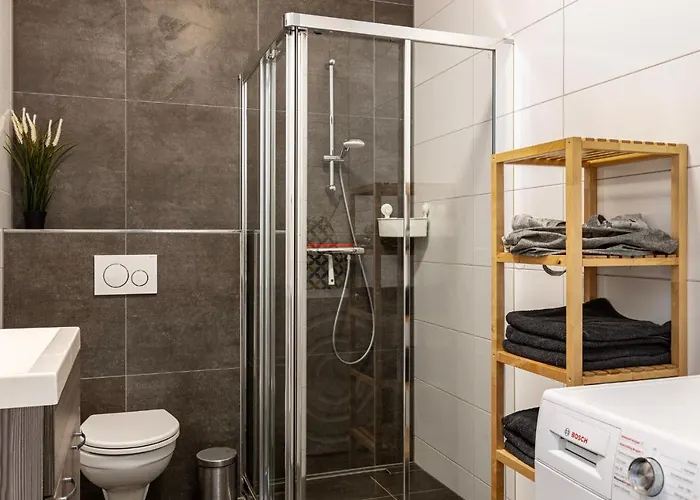 Hertog 2b Modern And Perfectly Located *